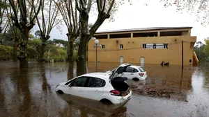 Vremea a făcut ravagii în sud-estul Franţei. Pagube majore în urma inundaţiilor. Bilanţul victimelor. FOTO