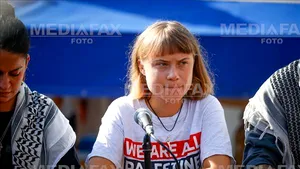 Flotila din Gaza susține că una dintre ambarcațiunile sale a fost „lovită”. Greta Thunberg participă la misiunea umanitară