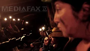Treizeci şi trei de femei protestează într-o mină din Chile