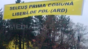 Un primar arădean şi-a declarat comuna 