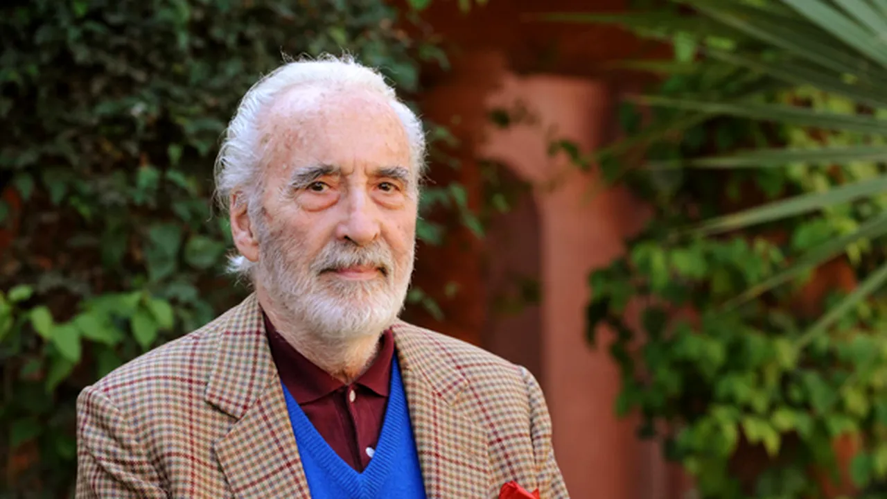 Christopher Lee lansează la 87 de ani un album de metal simfonic