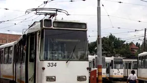 Tramvaiele liniei 34 circulă de duminică pe Pasajul Basarab