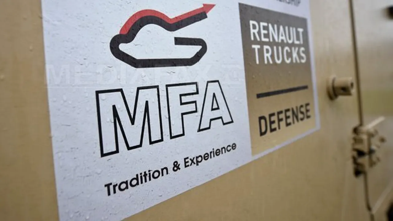 Acord între Renault Truck Defence şi MFA Mizil pentru producţia de autovehicule militare - FOTO