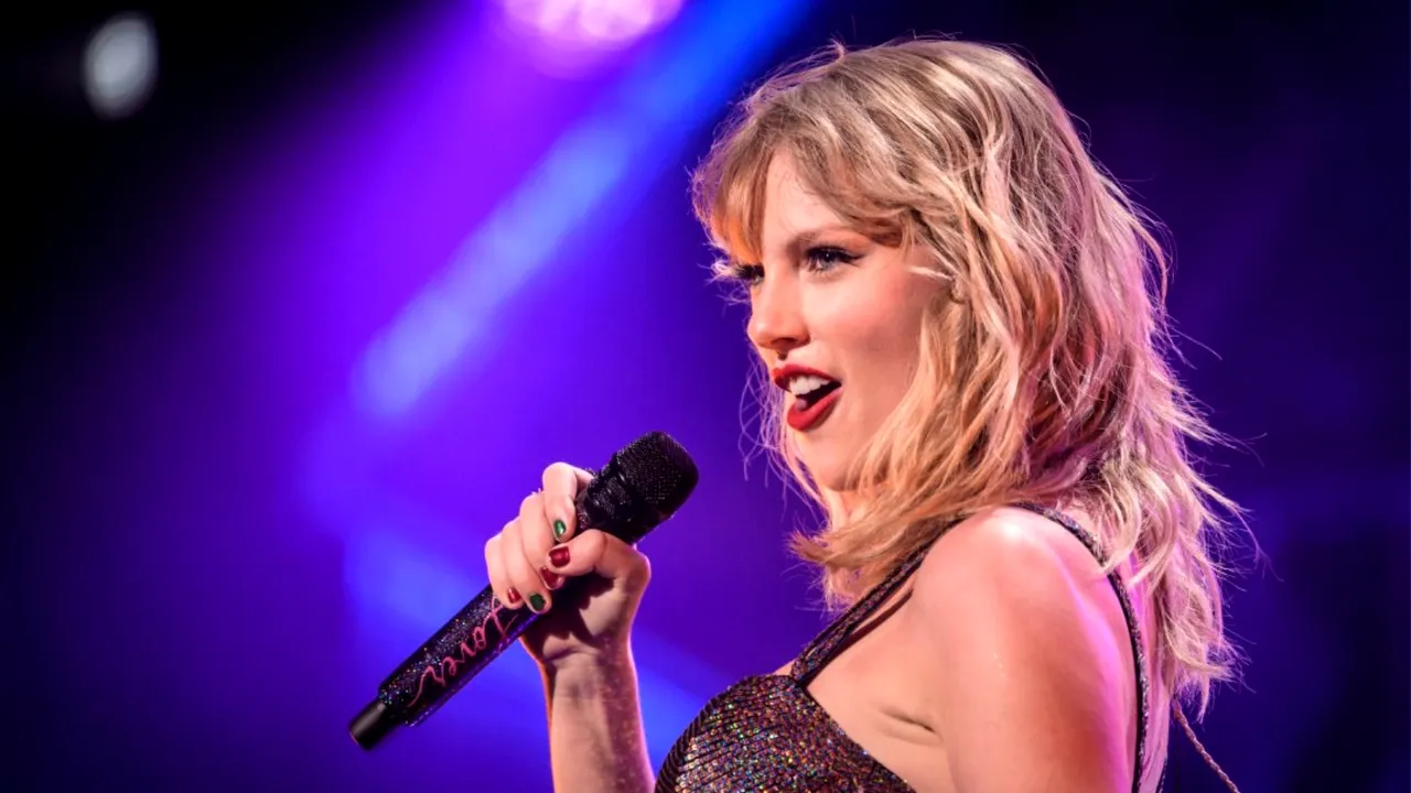 Economia britanică ar creşte cu Taylor Swift. Turneul cântăreţei ar putea aduce un câştig de 1,2 miliarde de dolari la bugetul Marii Britanii