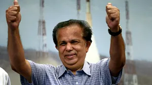 India a lansat cu succes prima ei misiune spaţială pe Lună