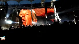 Metallica, pentru a patra oară la Bucureşti. Legendara trupă a interpretat o piesă din repertoriul rock românesc/ Gestul NEAŞTEPTAT al rockerilor, înainte de concert | FOTO, VIDEO