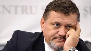 Fostul primar Cristian Poteraş, CONDAMNAT la opt ani de închisoare cu executare în dosarul de abuz în serviciu. El s-a predat la Poliţia Capitalei, urmând să fie dus la Rahova