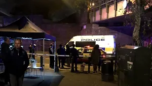 ATAC la metroul din Londra: O persoană a murit, iar alte două sunt rănite după ce au fost înjunghiate