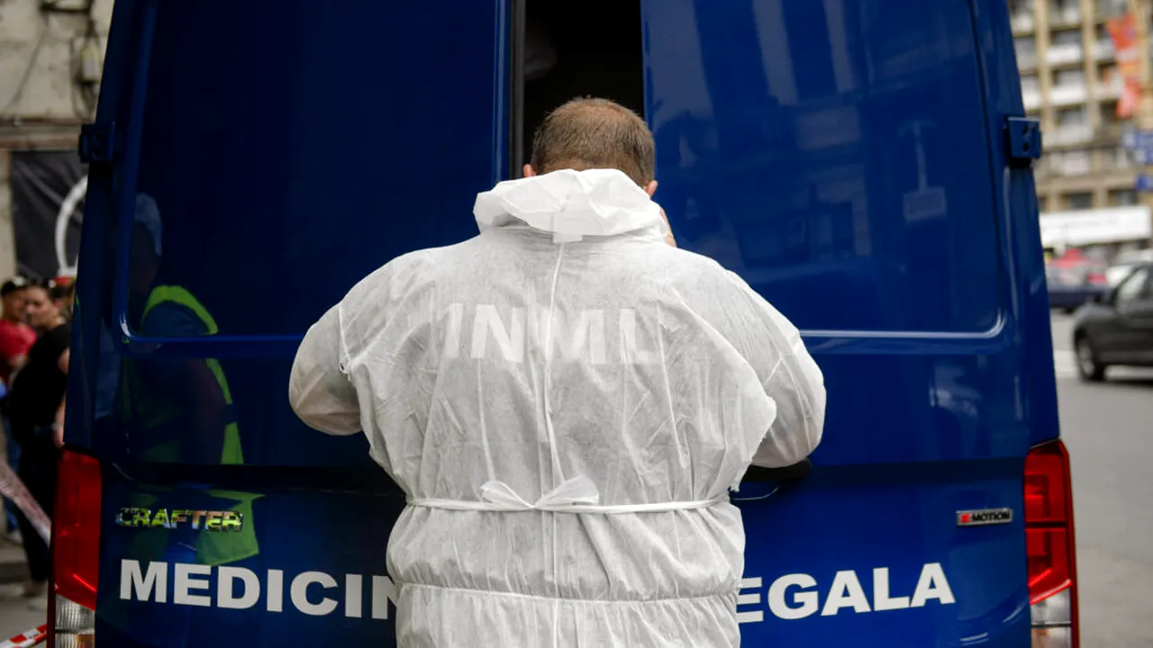 Tragedie în Capitală. Cine era femeia medic găsită spânzurată de unitatea exterioară de aer condiționat