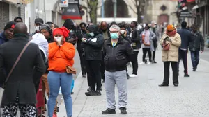 Coronavirus. Sociolog francez: Izolarea este un lux imposibil pentru săraci. Este ca şi cum viaţa lor nu are nicio valoare

