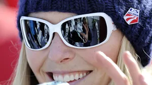 Schioarea Lindsey Vonn a fost muşcată de câinii săi şi a avut nevoie de operaţie la un deget - FOTO. VIDEO