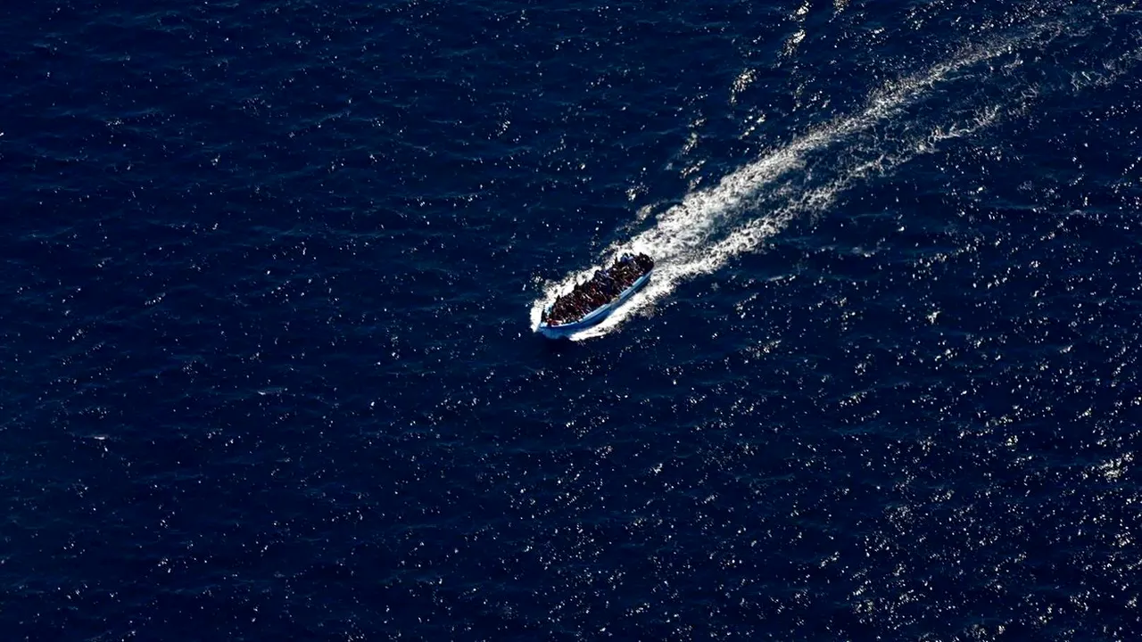 O nouă tragedie în Marea Mediterană. Cel puţin 39 de imigranţi au murit după ce două bărci s-au scufundat în apele Tunisiei
