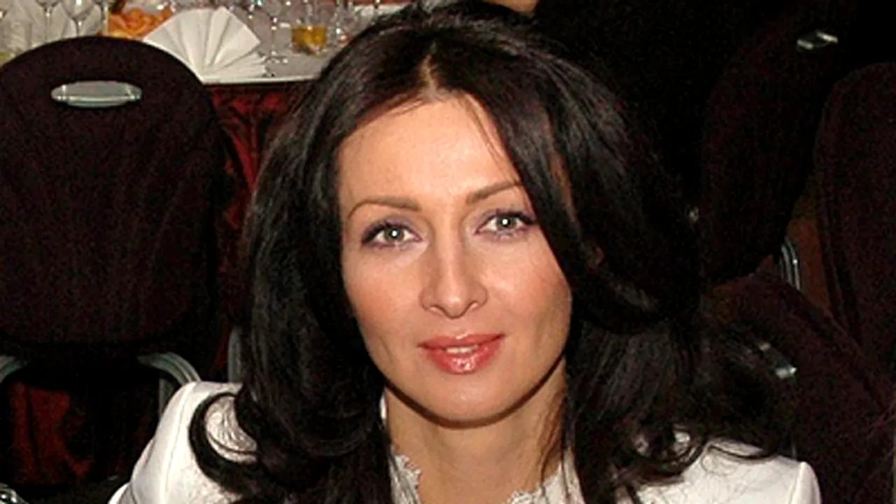 Mihaela Rădulescu va prezenta concursul 