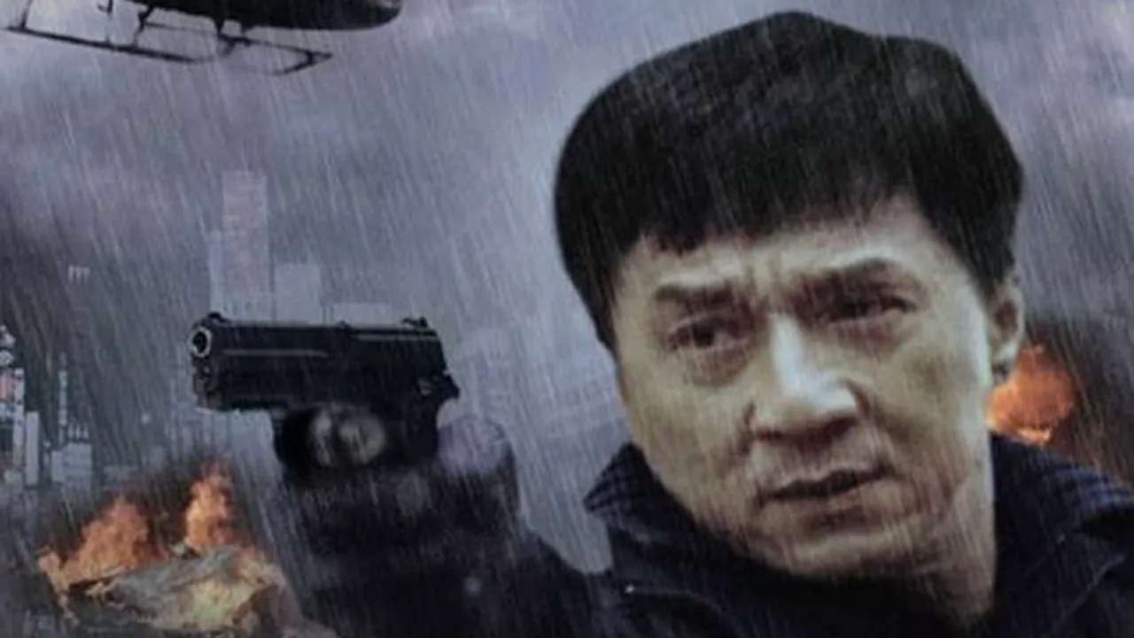 Un şef de televiziune din Iran a fost concediat după a fost transmis un film cu Jackie Chan care include scene considerate „imorale”
