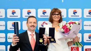 Valeria Răcilă van Groninger şi Marius Urzică au primit Ordinul Excelenţa Olimpică al COSR
