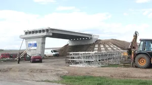 Ministrul Transporturilor l-a demis pe şeful CNADNR, pentru întârzieri la construcţia autostrăzii Bucureşti-Ploieşti