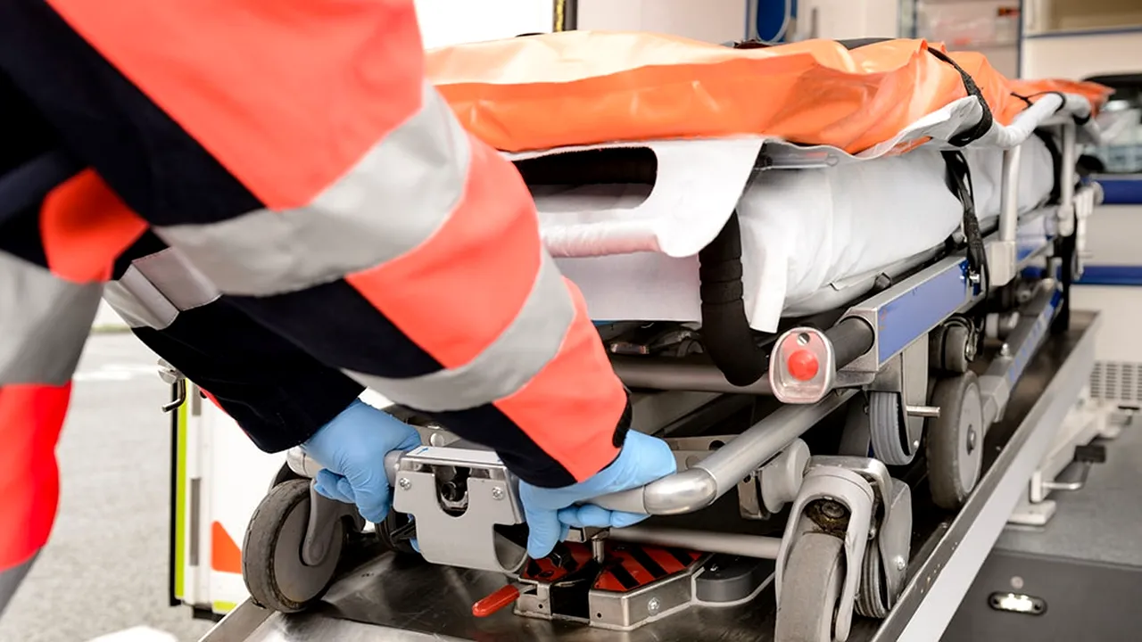 O fetiţă de doar doi ani din Argeş a murit strivită de mobilă. Rudele nu au chemat Salvarea