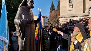 Trei statui de 270.000 de euro, dezvelite la Cluj de Centenar | GALERIE FOTO 