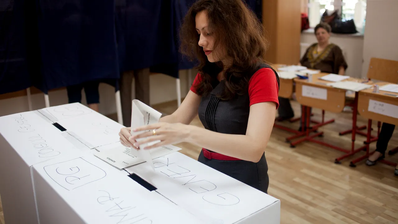 4 zile până la alegerile prezidenţiale #vreaupresedinte. Ghidul votantului: Câte secţii sunt deschise şi care este procedura de vot