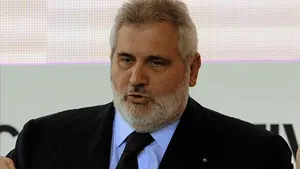 Vicepreşedintele UniCredit şi alţi doi oficiali, investigaţi pentru legături cu mafia siciliană