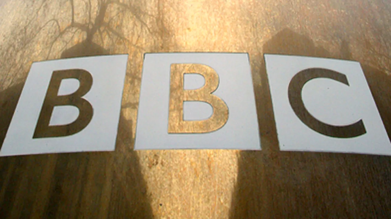 Conturile de Twitter ale BBC, piratate de 