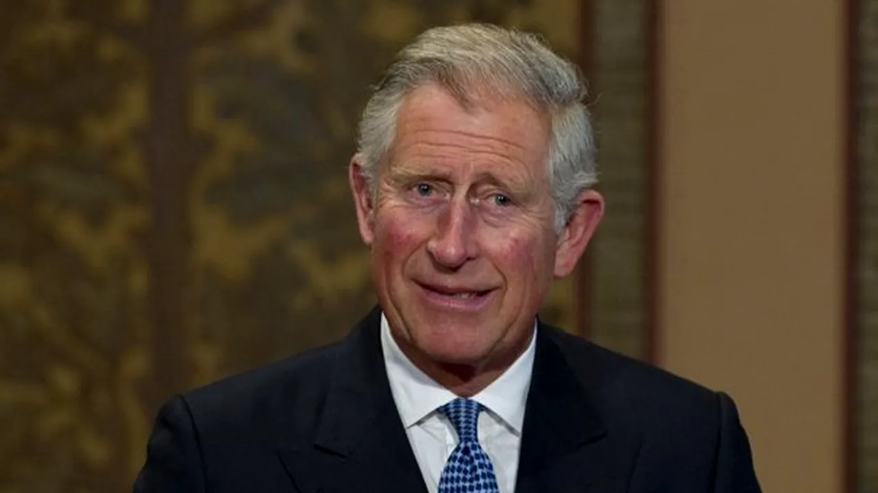 Un neozeelandez antiregalist a vrut să arunce cu excremente de animale în prinţul Charles