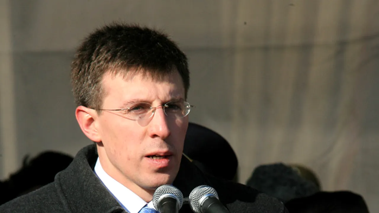 Dorin Chirtoacă, primarul Chişinăului, suspendat din funcţie până la pronunţarea unei decizii definitive în dosarul 