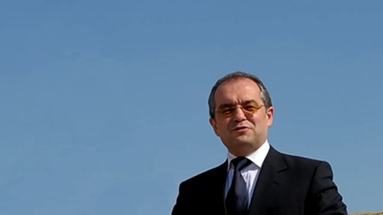 Boc vrea să inaugureze Pasajul Băneasa la 1 Decembrie