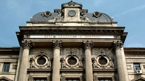 Georgescu: BNR intervine pe curs dacă vede speculaţii ce ameninţă inflaţia şi stabilitatea financiară