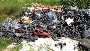 Amenzi de 923.000 de lei, la depozitele de deşeuri periculoase din toată ţara