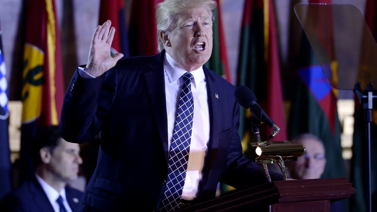 Ce măsuri au stabilit oficialii NATO pentru a-l ţine treaz pe Donald Trump la summitul de la Bruxelles