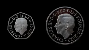 Marea Britanie: Au fost prezentate primele monede cu portretul regelui Charles al III-lea 