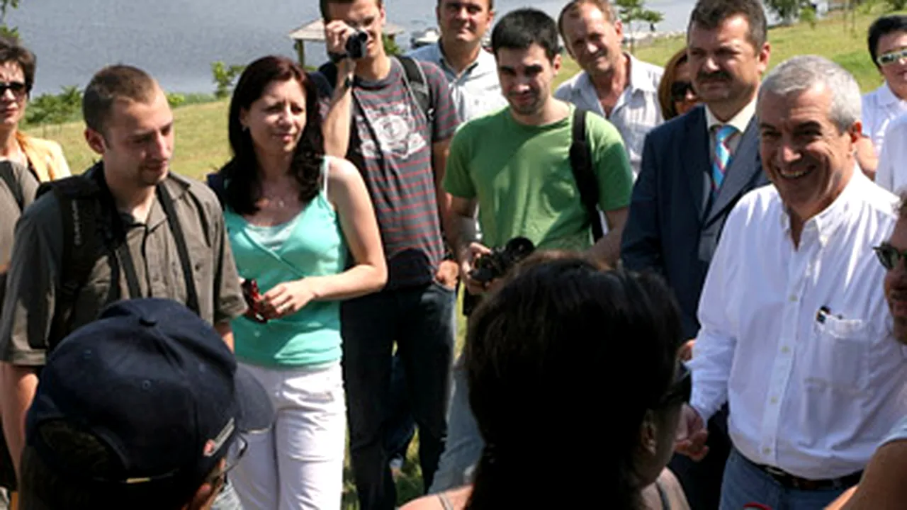 Tăriceanu vrea doar pescuit turistic în Deltă