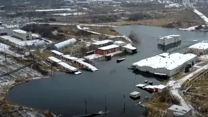 Oraşul care dispare pe zi ce trece, înghiţit de apă - VIDEO