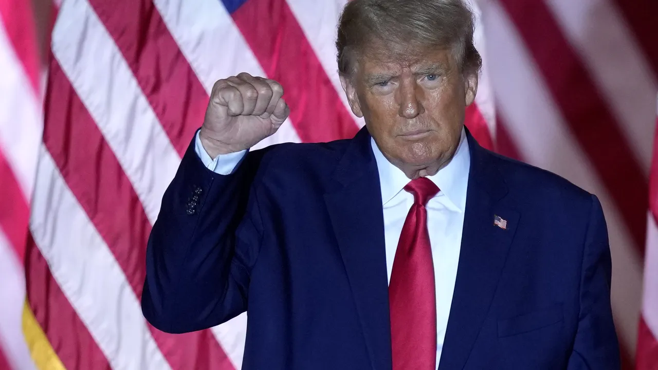Un politician democrat consideră că există dovezi că Donald Trump a comis infracţiuni