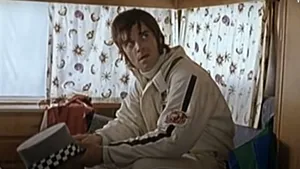 Robbie Williams nu ştie să conducă dar şi-a cumpărat într-o singura zi maşini de 1 milion de lire sterline