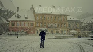 PLOI ŞI NINSORI în ţară. IMAGINI din zonele afectate de fenomenele meteo - GALERIE FOTO