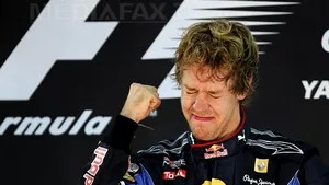 Schumacher îşi exprimă admiraţia pentru talentul şi perseverenţa noului campion mondial, Vettel