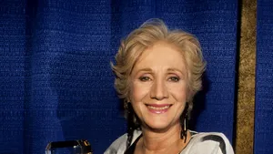 A murit Olympia Dukakis