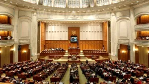 Ponta spune că va prezenta bugetul pe 2013 doar Parlamentului: Nu e cazul să mă duc şi la altcineva