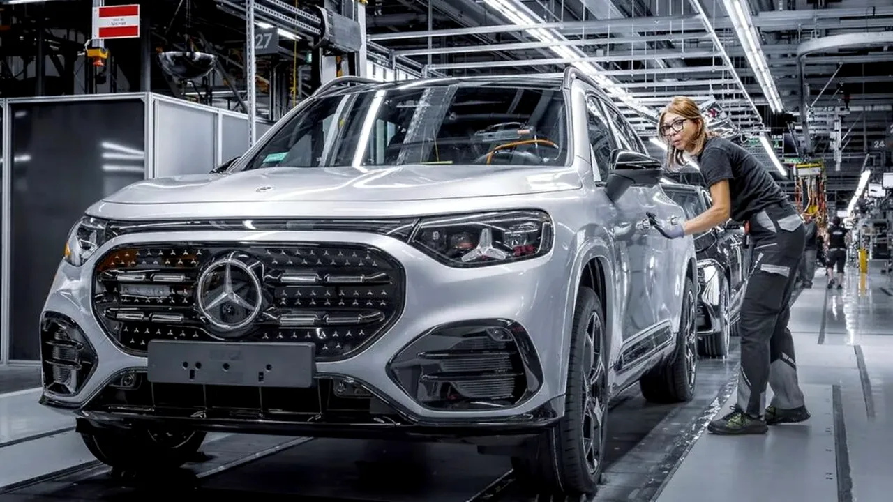 Mercedes-Benz și-a deschis în Ungaria cea mai mare fabrică din Europa, dar a negociat ceva în schimb