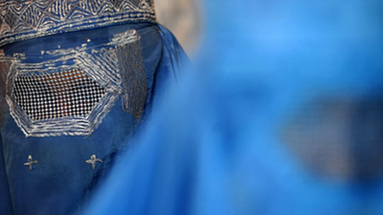 Talibanii îşi reiau ameninţările referitoare la alegerile prezidenţiale din Afganistan