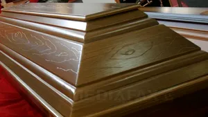 Scriitoarea Maria Toma a ţinut cadavrul fratelui său în casă aproape 20 de zile, pentru a-l învia