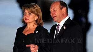 Preşedintele Traian Băsescu a petrecut prima seară de vacanţă la restaurantul Cireşica, din Olimp