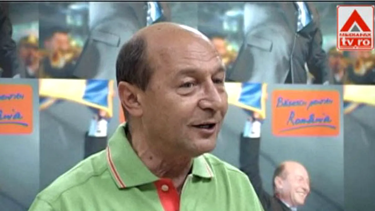Băsescu: Alegerile îi atrag pe români la referendum, nu invers
