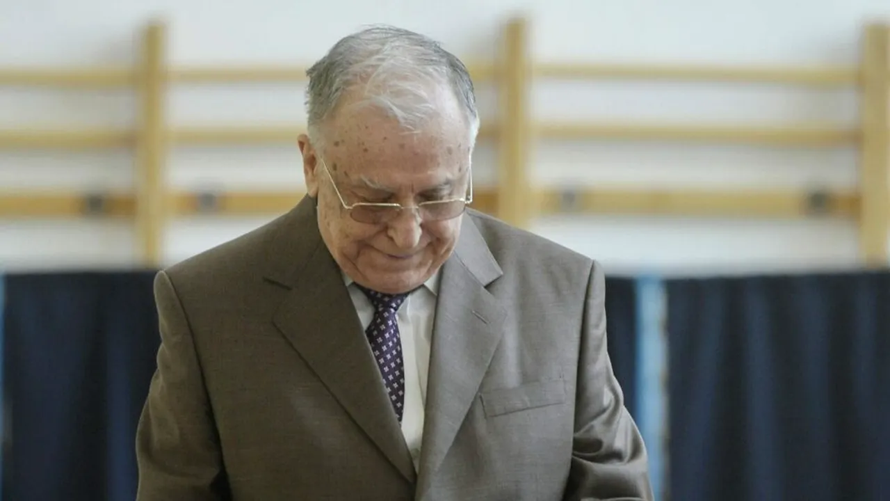 Ion Iliescu este încă în stare gravă