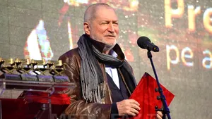 UNITER: Eusebiu Ştefănescu ascundea o îmbucurătoare taină, aceea a trăitului intens în şi prin teatru şi poezie