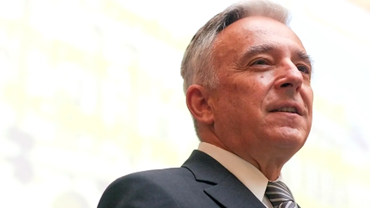 Mugur Isărescu a fost votat în unanimitate guvernator al BNR