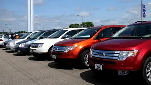 Vânzările Ford s-au prăbuşit cu 30% pe piaţa americană în octombrie