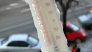Minus 27,4 grade Celsius, duminică dimineaţă, la Joseni